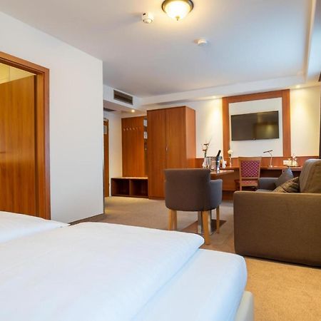 Hotel St Georg - Ratyzbona Zewnętrze zdjęcie