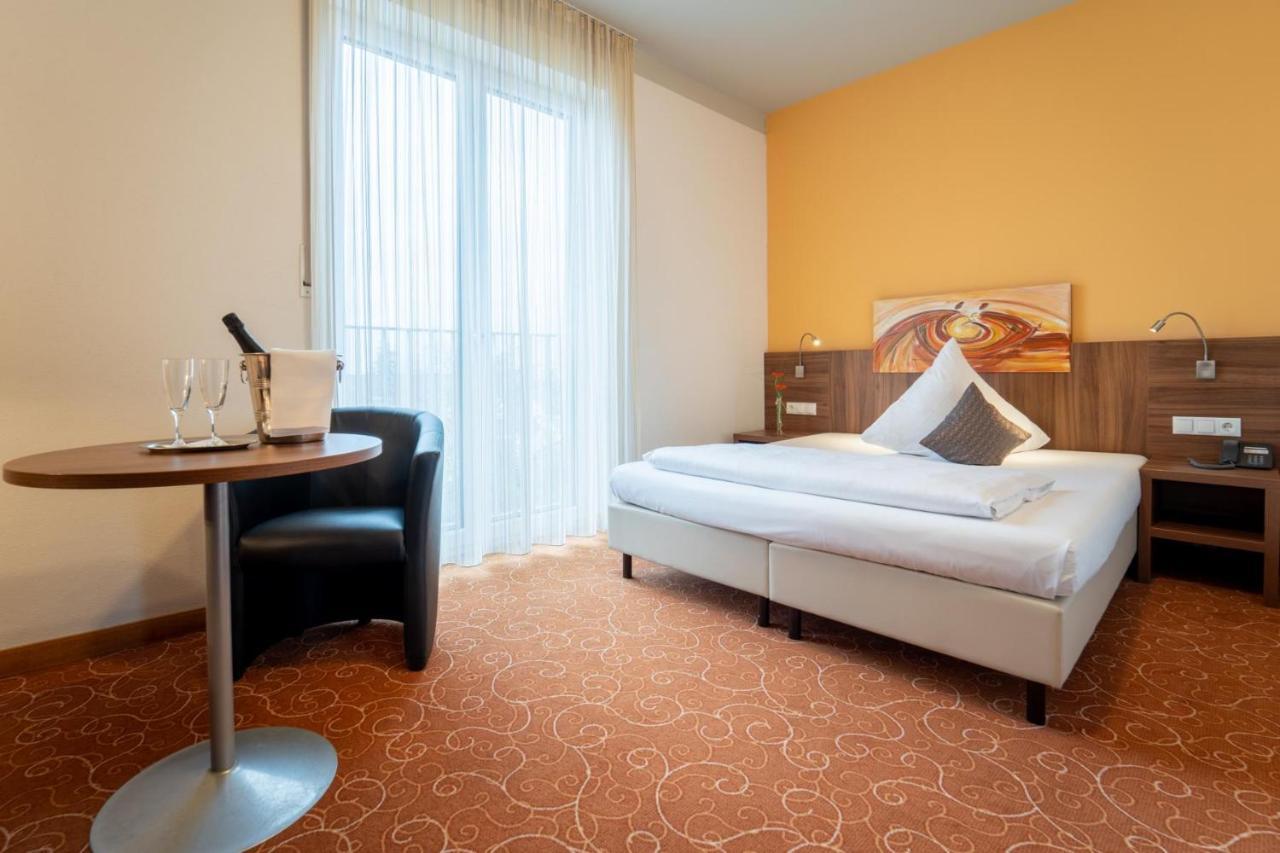 Hotel St Georg - Ratyzbona Zewnętrze zdjęcie
