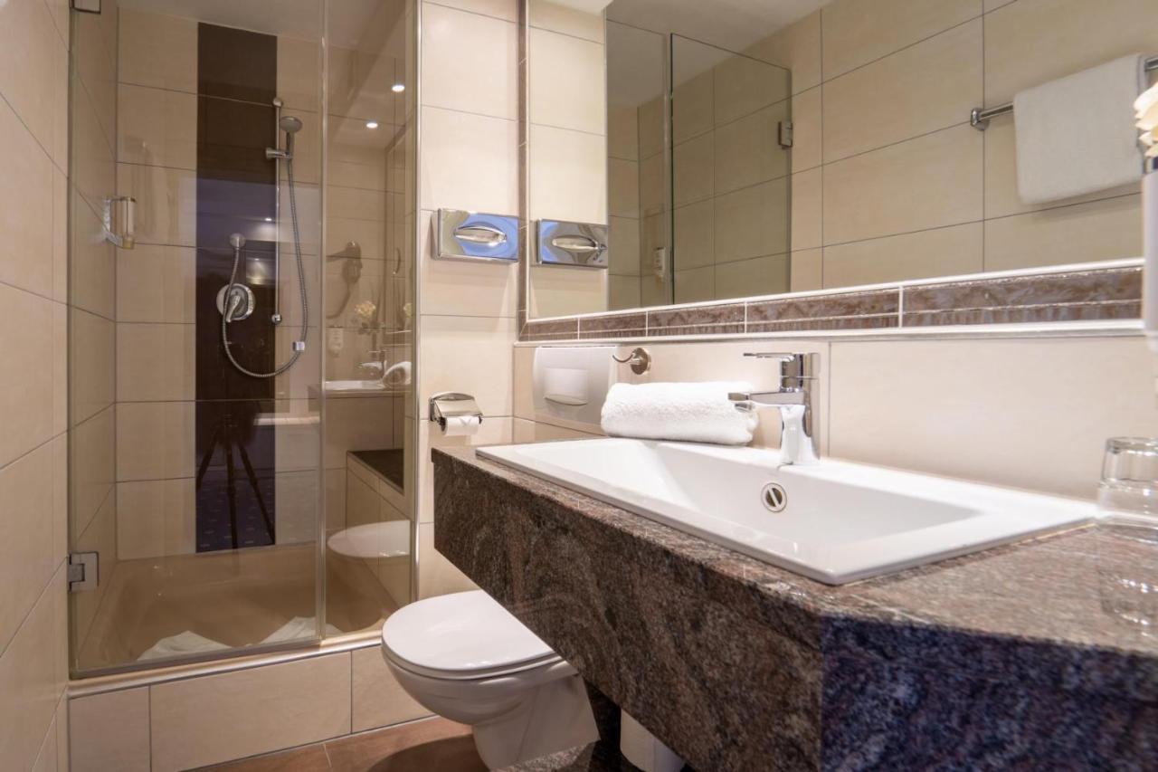 Hotel St Georg - Ratyzbona Zewnętrze zdjęcie