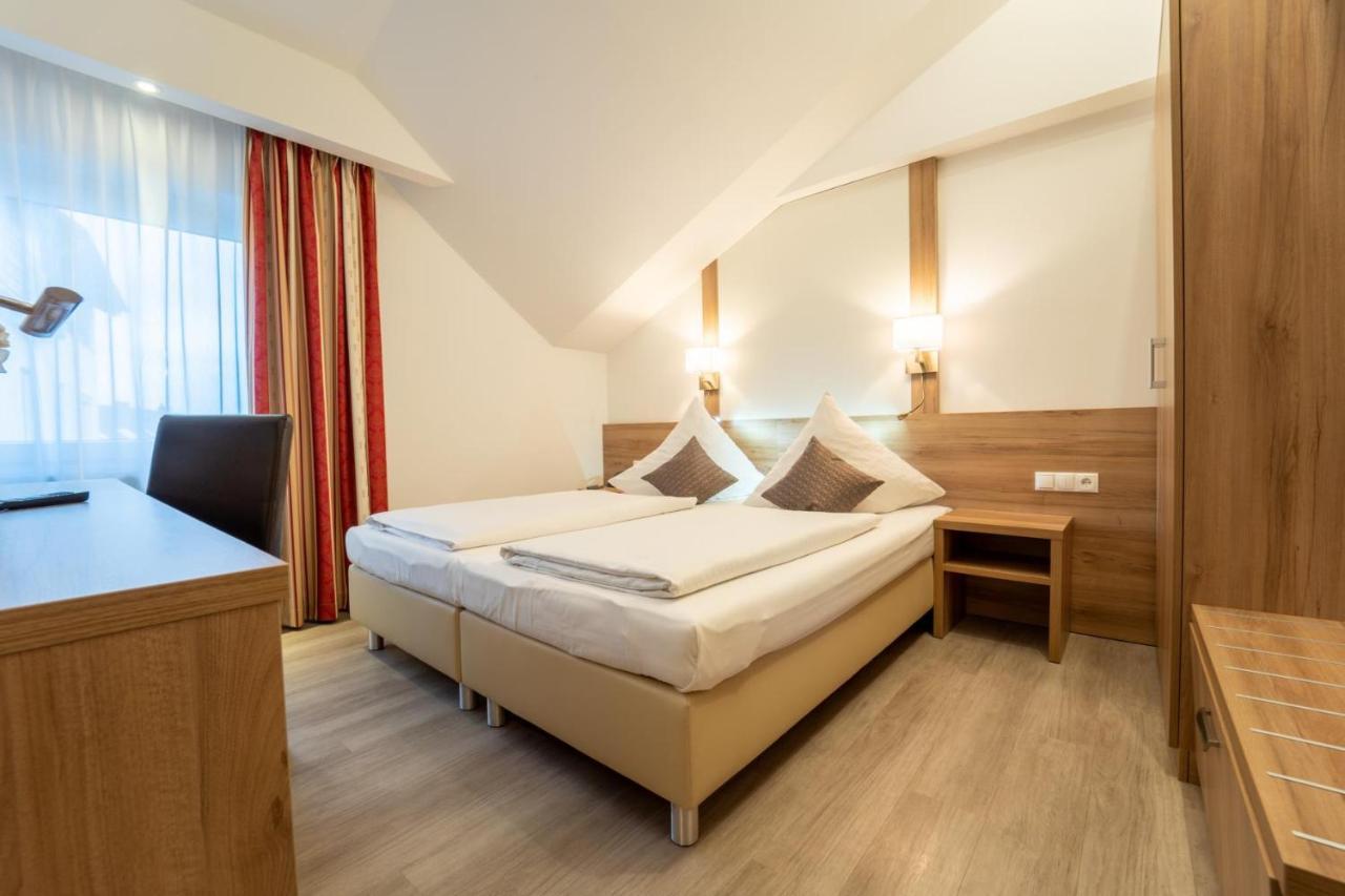 Hotel St Georg - Ratyzbona Zewnętrze zdjęcie